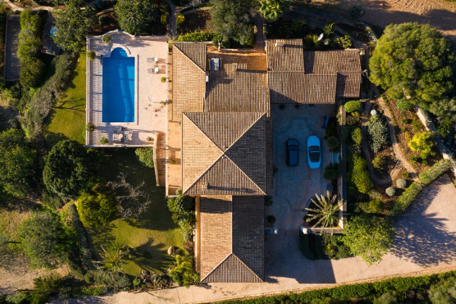 Benefits of Using Aerial Videography in Miami's Real Estate Market